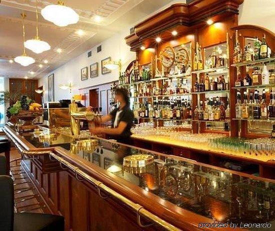 Avion Hotel Praga